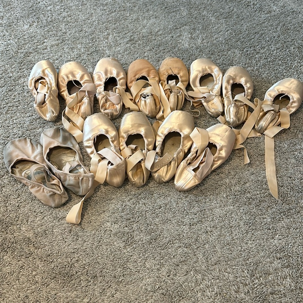 Old pointe shoes